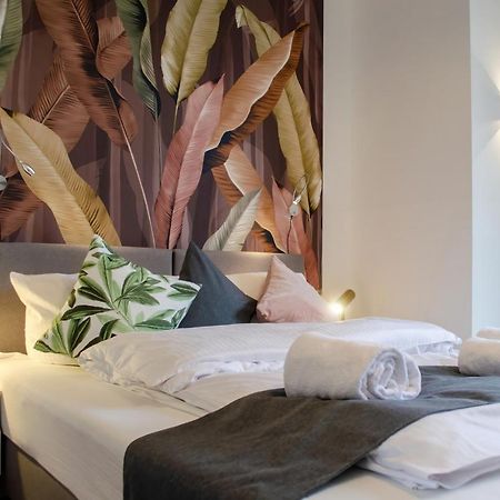 Homely Stay Studio 8 - Relaxed Self-Check-In Room In München Exteriör bild